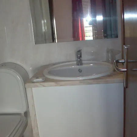 Conforto Latino Hotel