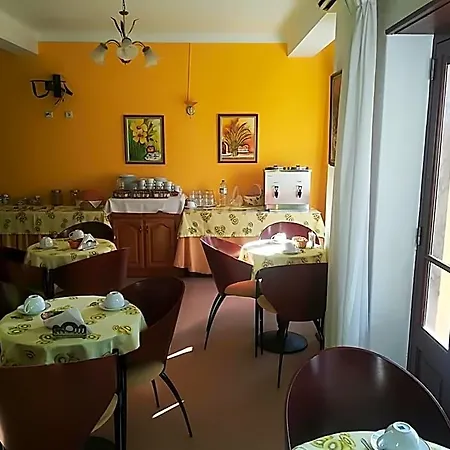 Conforto Latino Hotel 2*