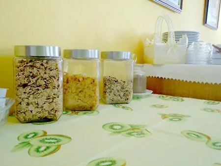 Conforto Latino Hotel