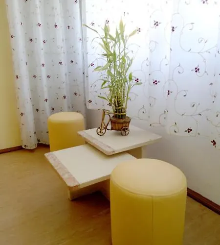 Conforto Latino Hotel